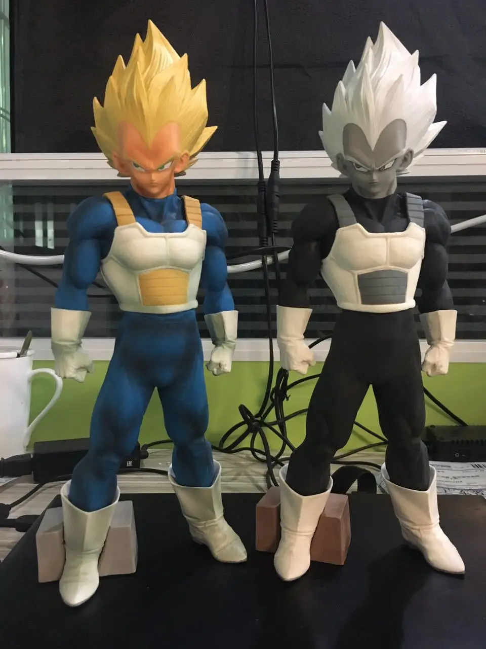 79 Vegeta a-B-Cartoon Color Dragon Ball World Budokai 3 Boxed Decoration Garage Kit Model
79 Vegeta a-B-Cartoon Color Dragon Ball World Budokai 3 Boxed Decoration Garage Kit Model