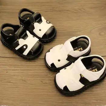 Baby toddler shoes non-slip hollow-out shoes soft rubber comfortable casual shoes
Baby toddler shoes non-slip hollow-out shoes soft rubber comfortable casual shoes