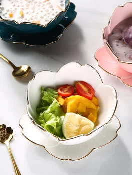 Japanese style cherry blossom ceramic bowl Phnom Penh dessert bird's nest bowl creative fruit ice cream bowl syrup white fungus 
Japanese style cherry blossom ceramic bowl Phnom Penh dessert bird's nest bowl creative fruit ice cream bowl syrup white fungus