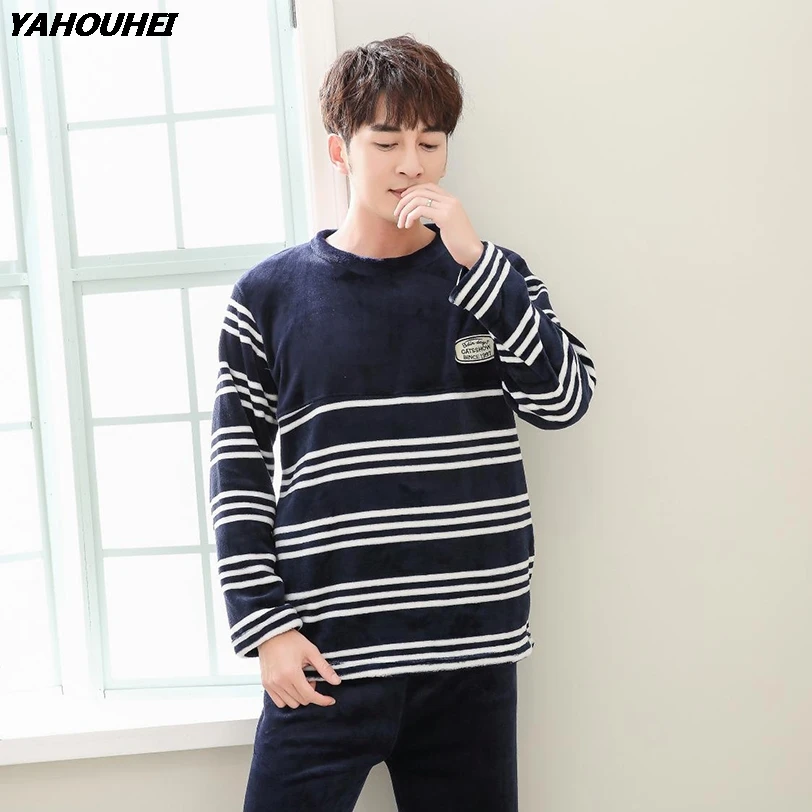 High Quality Casual Striped Flannel Pajama Sets For Men 2020 Winter Long Sleeve Coral Velvet Pyjama Male Homewear Lounge Clothes 
High Quality Casual Striped Flannel Pajama Sets For Men 2020 Winter Long Sleeve Coral Velvet Pyjama Male Homewear Lounge Clothes
