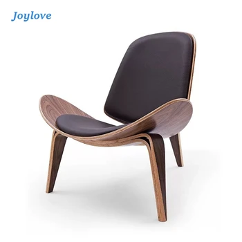 JOYOLOVE Three-Legged Shell Chair Ash Plywood Fabric Upholstery Living Room Furniture Modern Lounge Shell Chair 
JOYOLOVE Three-Legged Shell Chair Ash Plywood Fabric Upholstery Living Room Furniture Modern Lounge Shell Chair