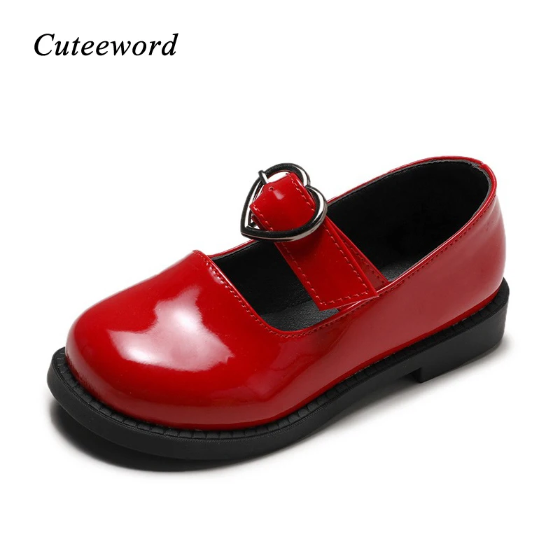 2019 New Girls Leather Shoes Children's Princess Shoes Non-slip Love Patent Leather Casual Student Shoes Black Red Brown 
2019 New Girls Leather Shoes Children's Princess Shoes Non-slip Love Patent Leather Casual Student Shoes Black Red Brown