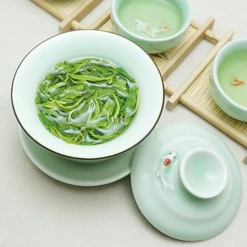 2020 China Yunnan Bi-luo-chun Green Tea Real Organic New Early Spring Green Tea for Weight Loss Health Care
2020 China Yunnan Bi-luo-chun Green Tea Real Organic New Early Spring Green Tea for Weight Loss Health Care