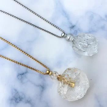 Clear crystal nugget bottle Necklace,Semiprecious Necklace,Perfume Bottle necklace,Essential Oil Diffuser ,Perfume Bottle.
Clear crystal nugget bottle Necklace,Semiprecious Necklace,Perfume Bottle necklace,Essential Oil Diffuser ,Perfume Bottle.