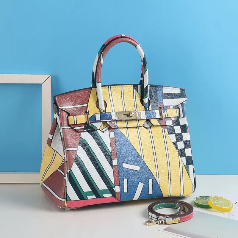 Classic Coloured Drawing Birkin Bag Genuine Leather Handbag First Layer Cowhide Leather Single-shoulder Bag Animal Pattern Cool
Classic Coloured Drawing Birkin Bag Genuine Leather Handbag First Layer Cowhide Leather Single-shoulder Bag Animal Pattern Cool