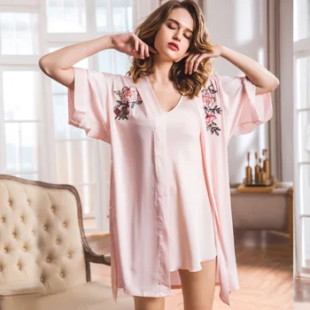 robe sets халат женский Women 2 Pieces Sets Sexy Lace female Satin Pajama Summer Sexy Sleepwear for Women Chest Pads Women
robe sets халат женский Women 2 Pieces Sets Sexy Lace female Satin Pajama Summer Sexy Sleepwear for Women Chest Pads Women