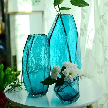 Personality Geometry Diamond Artificial Blowing Nordic Glass Vase Home Office Desktop Mini Vase Decoration
Personality Geometry Diamond Artificial Blowing Nordic Glass Vase Home Office Desktop Mini Vase Decoration