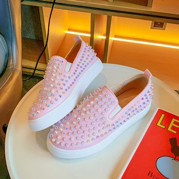 Rimocy 2020 Spring Summer New Fashion Rivet Flats Women Casual Slip on Boat Shoes Woman Pink PU Leather Flat Loafers Plus Size
Rimocy 2020 Spring Summer New Fashion Rivet Flats Women Casual Slip on Boat Shoes Woman Pink PU Leather Flat Loafers Plus Size