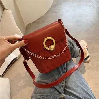 Personalized new small bag female 2020 new foreign embroidered thread bucket bag fashion atmosphere portable crossbody bag
Personalized new small bag female 2020 new foreign embroidered thread bucket bag fashion atmosphere portable crossbody bag