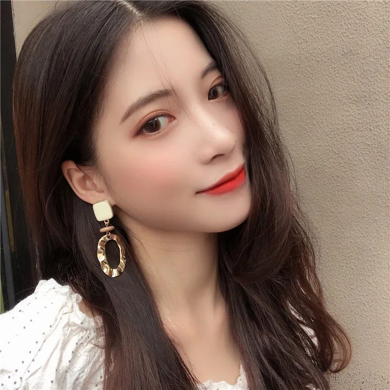 NEW Fashion Temperament Women Drop Glaze RUANME A Pair Of Eardrop Long Metal Geometry Earrings Jewelry Accessories NEW Fashion Temperament Women Drop Glaze RUANME A Pair Of Eardrop Long Metal Geometry Earrings Jewelry Accessories