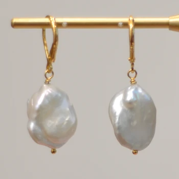 14X18mm AAA white large keshi pearl earrings freshwater cornflake baroque pearl earring lever back dangle eareings
14X18mm AAA white large keshi pearl earrings freshwater cornflake baroque pearl earring lever back dangle eareings