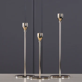 European Metal Electroplate Candle Holders Creative Golden Wedding Decoration Bar Party Living Room Decor Home Decor Candlestick
European Metal Electroplate Candle Holders Creative Golden Wedding Decoration Bar Party Living Room Decor Home Decor Candlestick