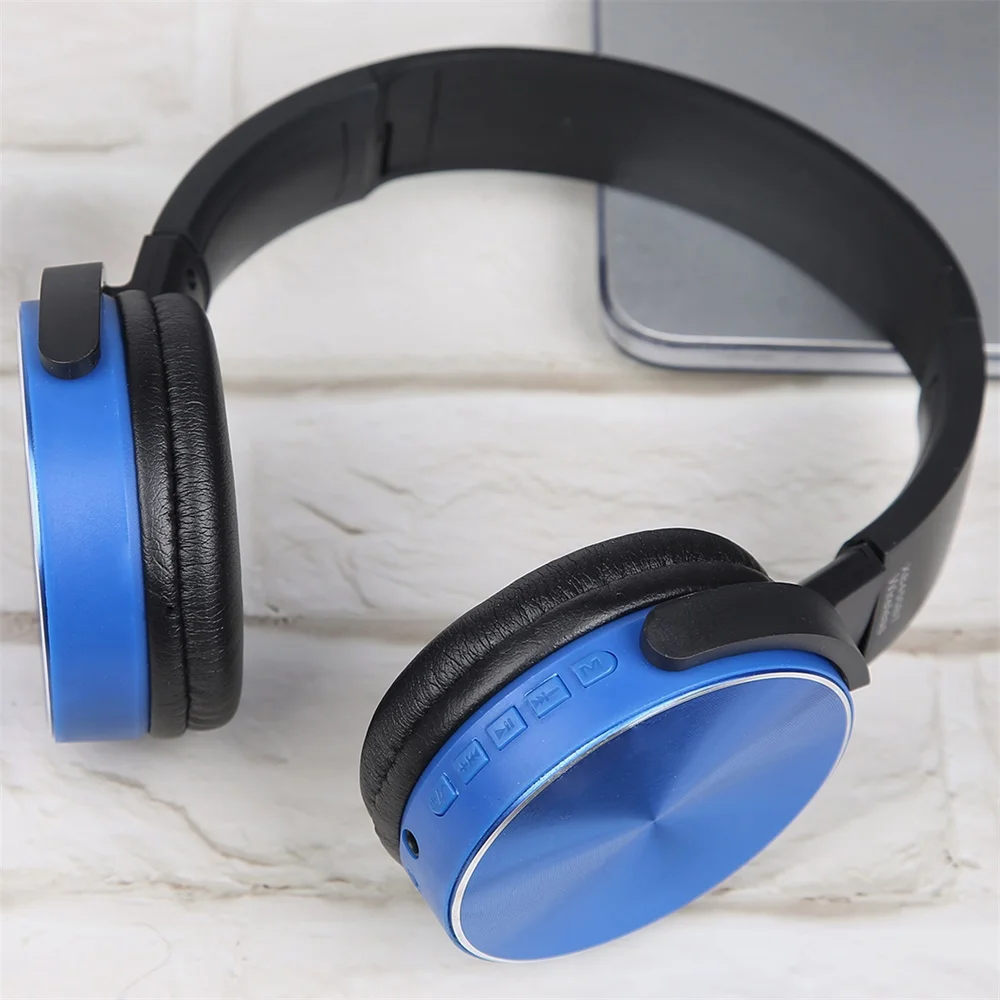 Wireless bluetooth headset stereo headset foldable sports headset bluetooth headset microphone headset
Wireless bluetooth headset stereo headset foldable sports headset bluetooth headset microphone headset