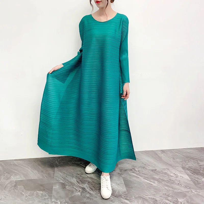 iMucci 2020 Spring New O-neck Solid Ankle-length Long Dress Draped Split Design Office Lady Style Loose Pleated Dress TM1598
iMucci 2020 Spring New O-neck Solid Ankle-length Long Dress Draped Split Design Office Lady Style Loose Pleated Dress TM1598