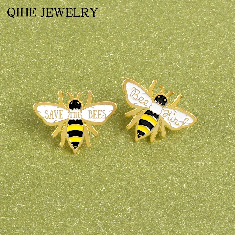 Bee Kind Save The Bees Pin Honey Bee Yellow Soft Enamel Lapel Pin Cartoon Animal Brooches For Women Men Badges Wholesale
Bee Kind Save The Bees Pin Honey Bee Yellow Soft Enamel Lapel Pin Cartoon Animal Brooches For Women Men Badges Wholesale