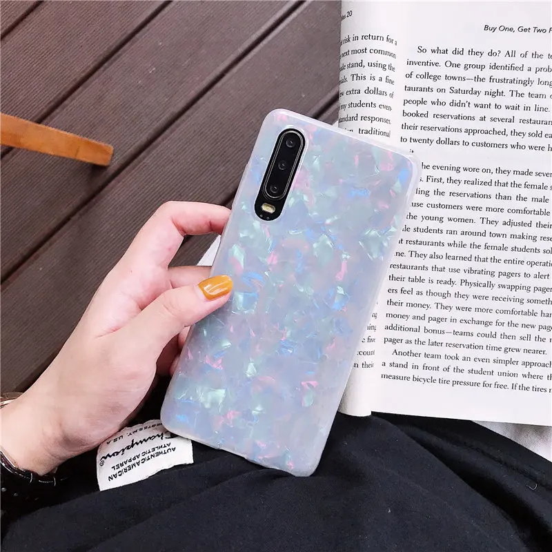 Glossy Marble Case4