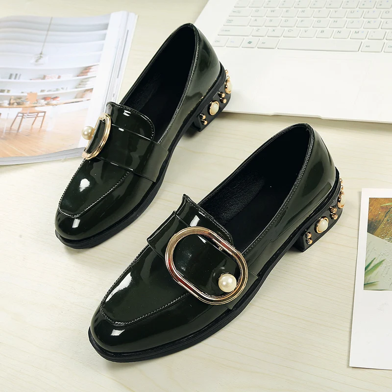 

Fad New Pearl Patent Leather Oxfords Women Shoes Female Casual Shoes Woman Plus Size Slip on Nice Round Toe Platform Shoes