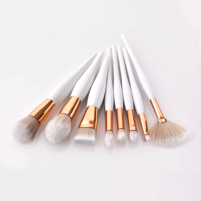 Professional Makeup Brushes Soft Foundation Eyeshadow Powder Eyebrow Blending Brushes Face Eye Make Up Tools Brochas Maquillaje
Professional Makeup Brushes Soft Foundation Eyeshadow Powder Eyebrow Blending Brushes Face Eye Make Up Tools Brochas Maquillaje
