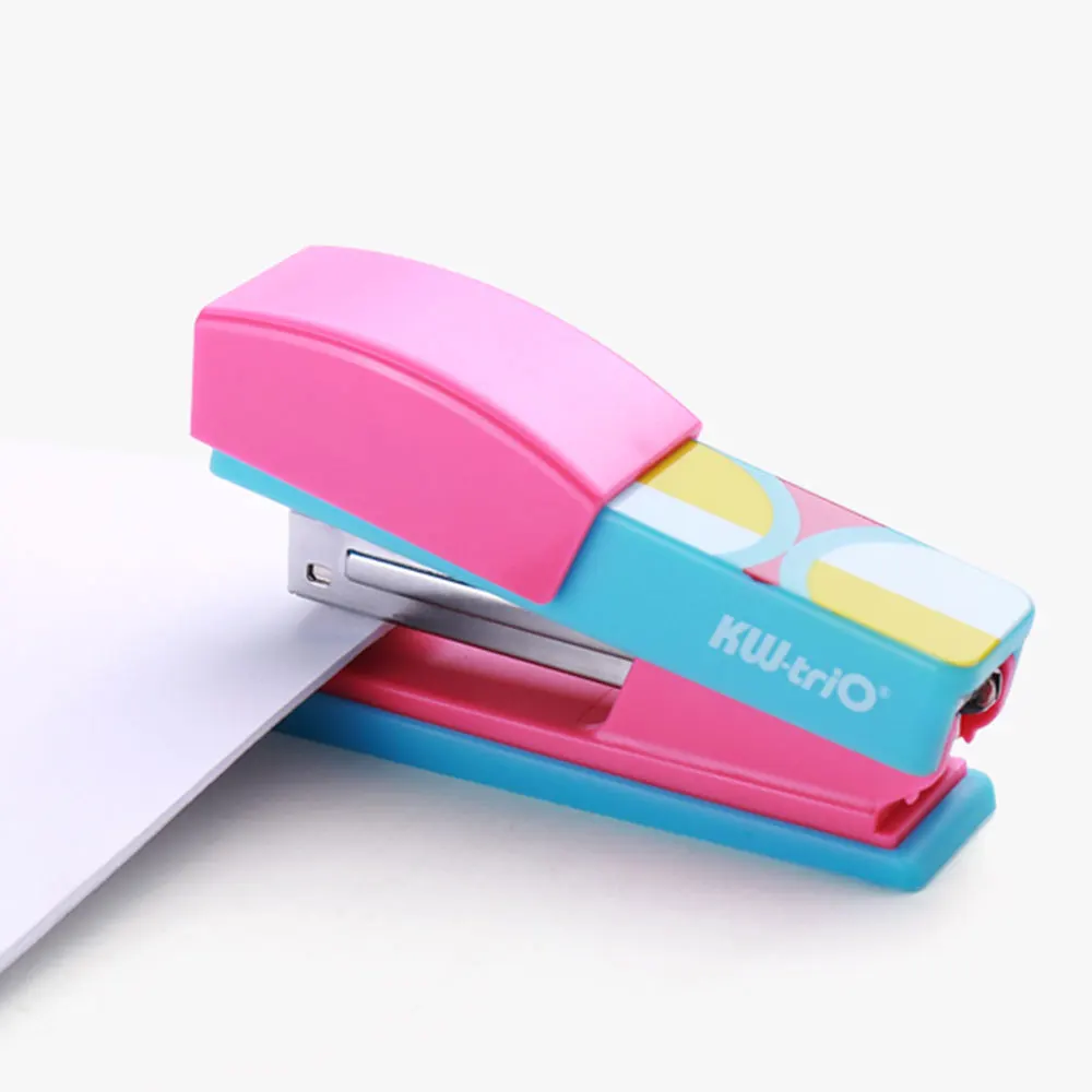 School Office Mini Carton Rocking Stapler Creative Stapler 20 Sheet Capacity Mini Cute Book Stapleless Home Machine
School Office Mini Carton Rocking Stapler Creative Stapler 20 Sheet Capacity Mini Cute Book Stapleless Home Machine