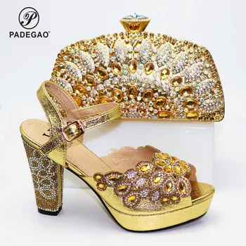 High Quality Ins Hot Shoes With Matching Bags Set Nigerian Women's Party Shoes and Bag Sets African Women Sandals And Bag
High Quality Ins Hot Shoes With Matching Bags Set Nigerian Women's Party Shoes and Bag Sets African Women Sandals And Bag