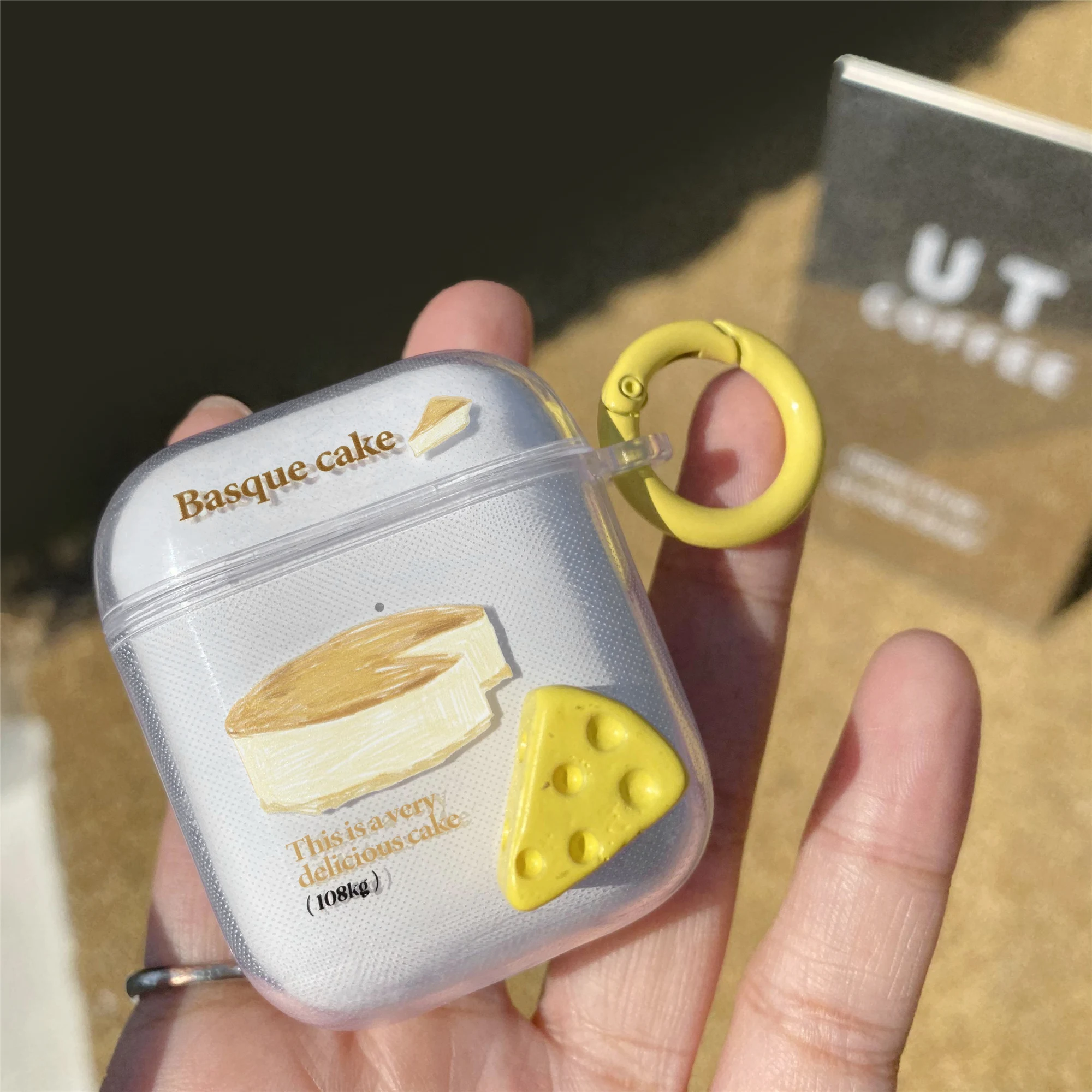 For AirPods 2 Case airpod Pro cute Sweet cheese artoon keyring headphone case For Air pods case clear silicone Earphone Cover
For AirPods 2 Case airpod Pro cute Sweet cheese artoon keyring headphone case For Air pods case clear silicone Earphone Cover