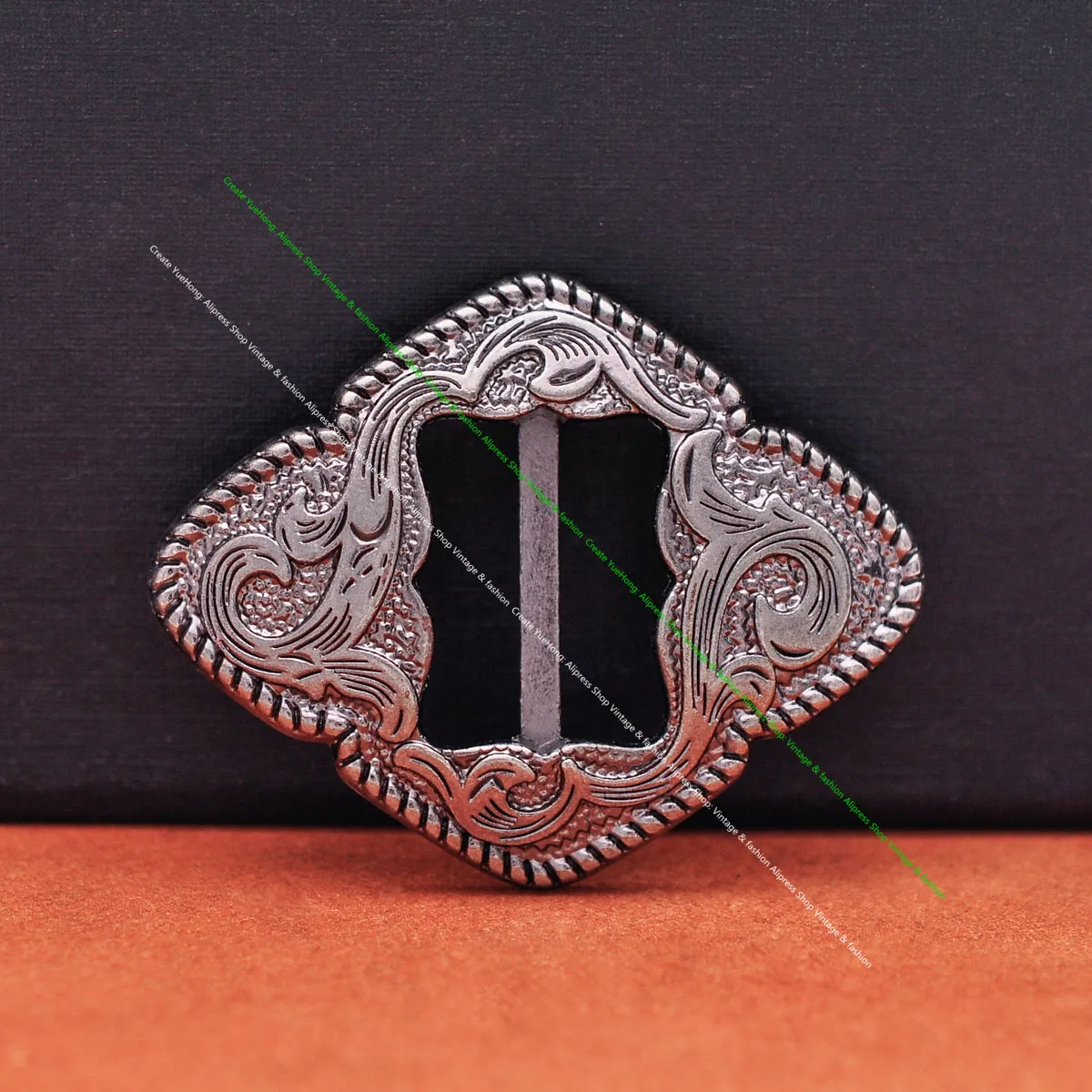 6X Antique Silver Western Rodeo Flower Engraved DIY Leathercraft Saddle Tacks Halter Slotted Concho Bridle Belt Clasp Buckle
6X Antique Silver Western Rodeo Flower Engraved DIY Leathercraft Saddle Tacks Halter Slotted Concho Bridle Belt Clasp Buckle
