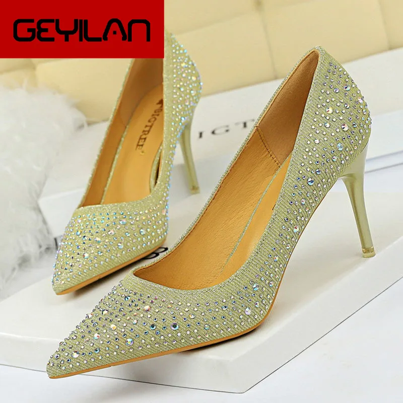Women Pumps Woman Shoes Heels Shallow Pumps Plus Size Office Lady Sexy Party High Heels Pointed Toe Dress Shoes 
Women Pumps Woman Shoes Heels Shallow Pumps Plus Size Office Lady Sexy Party High Heels Pointed Toe Dress Shoes