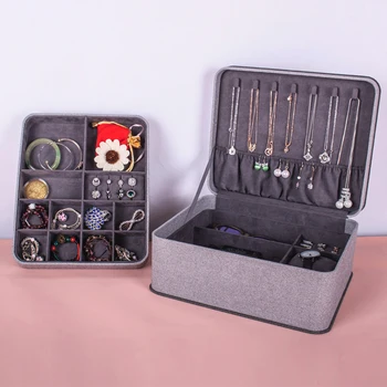 Double-layer Velvet Jewelry Box European Jewelry Storage Box Large Space Jewelry Holder Gift Box Cosmetic Organizer Jewerly Box
Double-layer Velvet Jewelry Box European Jewelry Storage Box Large Space Jewelry Holder Gift Box Cosmetic Organizer Jewerly Box