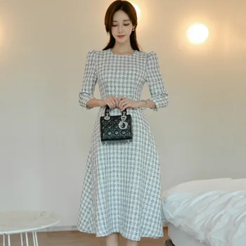 Autumn 3/4 Puff Sleeve A-Line Plaid Vestidos Mid-Calf Casual Women's Thick Winter Dress 
Autumn 3/4 Puff Sleeve A-Line Plaid Vestidos Mid-Calf Casual Women's Thick Winter Dress