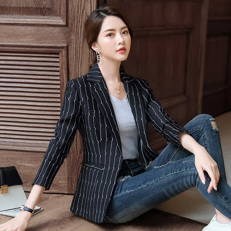 Online Celebrity Small Suit Women's New Style Autumn Clothing Stripes Ninth Sleeve Fashion Ol Slimming Slim Fit Business Suit 
Online Celebrity Small Suit Women's New Style Autumn Clothing Stripes Ninth Sleeve Fashion Ol Slimming Slim Fit Business Suit