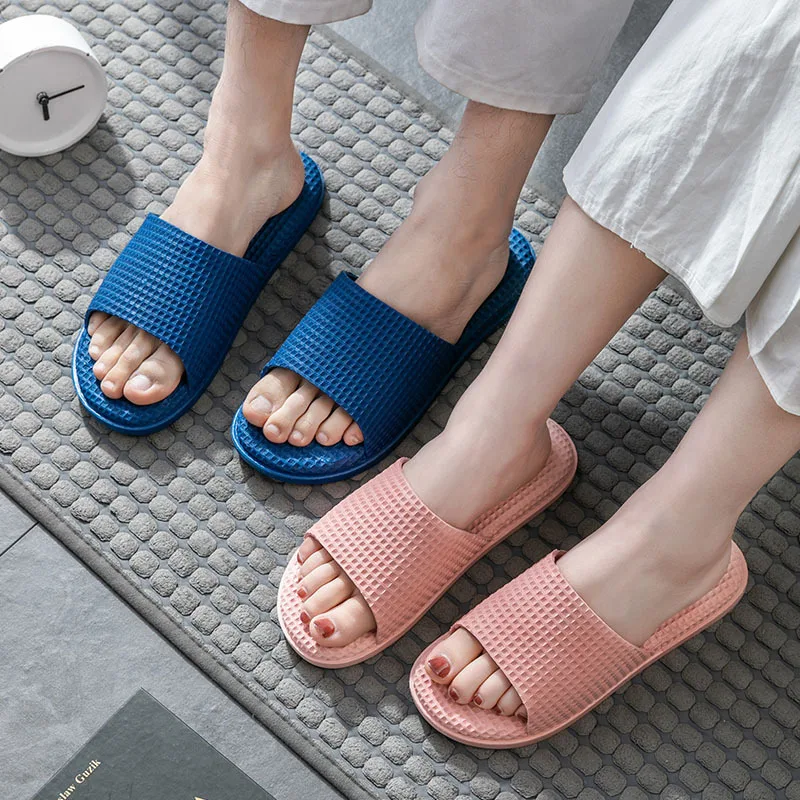 Slippers Women's Non-Slip Men's Bathroom Bath Slippers Couple's Home Wear Fashion Slippers Women Shoes Designer Shoes Men