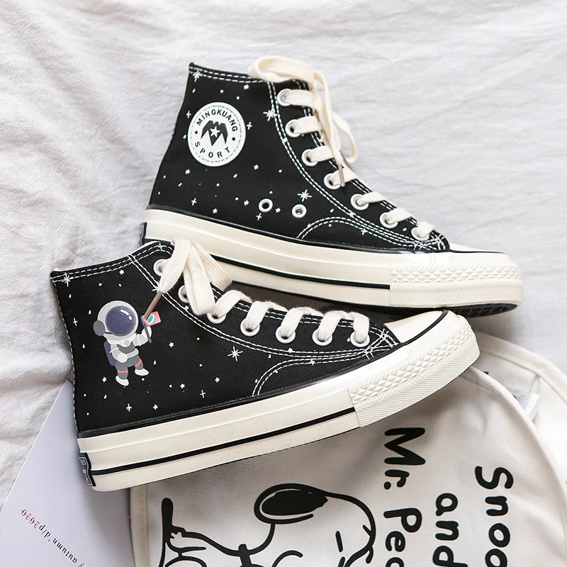 Luminous Stars High-Top Canvas Shoes Women's New Couples Korean Students Breathable Trendy Shoes ins
Luminous Stars High-Top Canvas Shoes Women's New Couples Korean Students Breathable Trendy Shoes ins