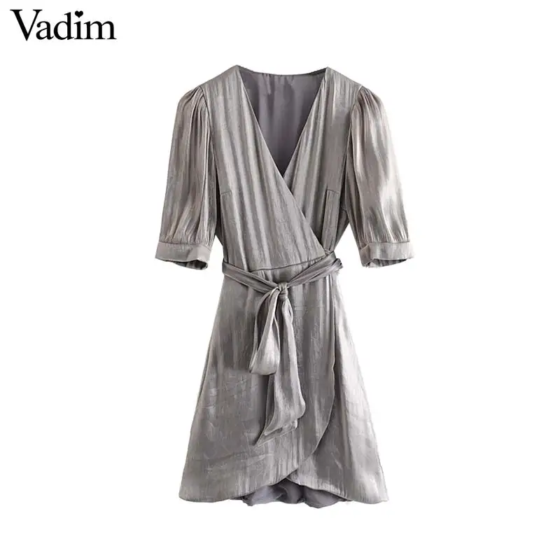 Vadim women elegant chic wrap dress V neck cross design bow tie sashes short sleeve female stylish mini dresses QC756
Vadim women elegant chic wrap dress V neck cross design bow tie sashes short sleeve female stylish mini dresses QC756