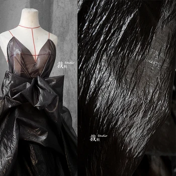 Imitation plastic cloth Laver black perspective mesh pleated texture clothing designer original fabrics for patchwork 
Imitation plastic cloth Laver black perspective mesh pleated texture clothing designer original fabrics for patchwork