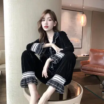 Autumn New Golden Velvet Pajamas Suit Women's Luxury Style Homewear Outdoor Casual Two-Piece Suit Autumn Clothes Women Pyjamas 
Autumn New Golden Velvet Pajamas Suit Women's Luxury Style Homewear Outdoor Casual Two-Piece Suit Autumn Clothes Women Pyjamas