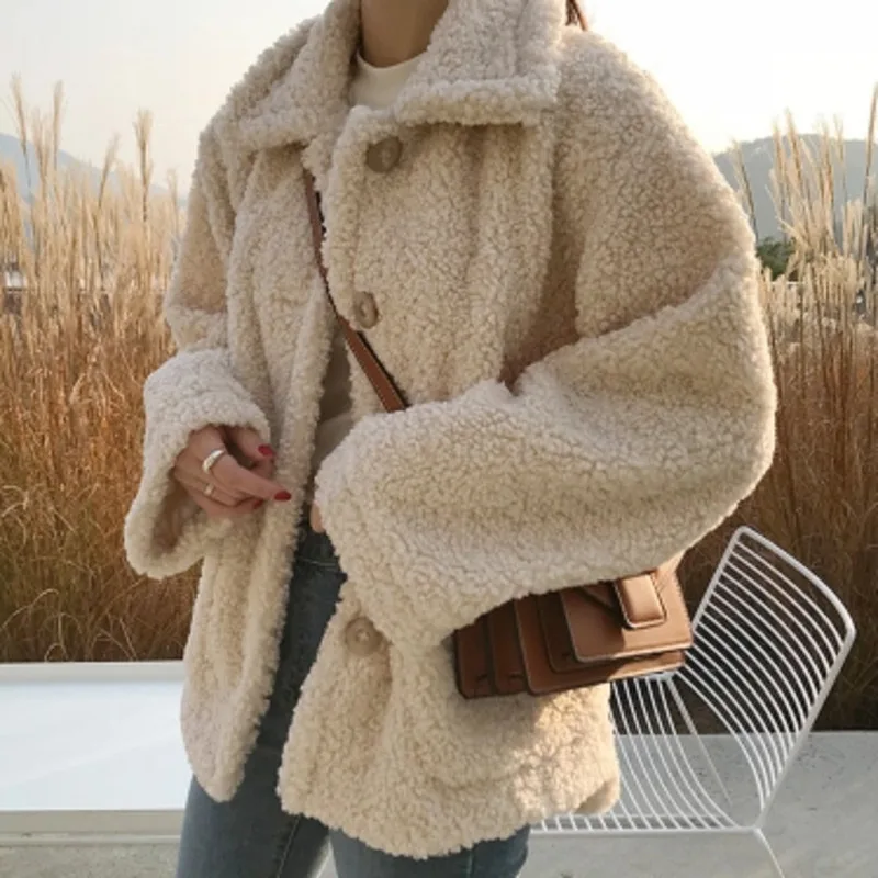 2019 Harajuku Plus Size Outerwear Autumn Clothes Loose Winter Overcoat Faux Fur Coat Jaket Women Fake Fur Jacket Female DT020
2019 Harajuku Plus Size Outerwear Autumn Clothes Loose Winter Overcoat Faux Fur Coat Jaket Women Fake Fur Jacket Female DT020