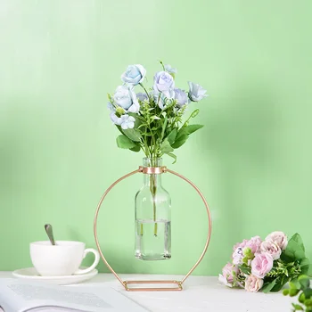Metal Vase Frame Geometric Plant Pot Plants Tabletop Display Holder with Iron Art Frame Stand for Table Office Tube Vase Planter
Metal Vase Frame Geometric Plant Pot Plants Tabletop Display Holder with Iron Art Frame Stand for Table Office Tube Vase Planter