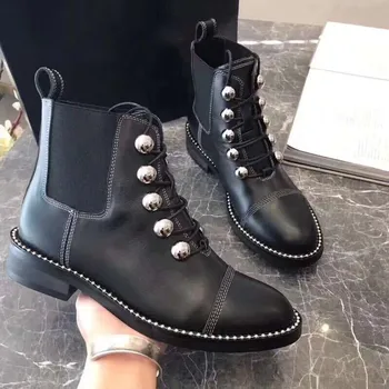 Studded Ankle Boots For Women Shoes Beading Brand Chunky Heels Chelsea Motorcycle Boots Lace Up Boots Mujer Rivets Ladies Shoes
Studded Ankle Boots For Women Shoes Beading Brand Chunky Heels Chelsea Motorcycle Boots Lace Up Boots Mujer Rivets Ladies Shoes