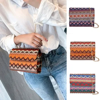 Ladies Fashion Mixed Color Weave Shoulder Messenger Crossbody Bags Women's Retro woven colorblock clutch bag shoulder bag 2020 
Ladies Fashion Mixed Color Weave Shoulder Messenger Crossbody Bags Women's Retro woven colorblock clutch bag shoulder bag 2020