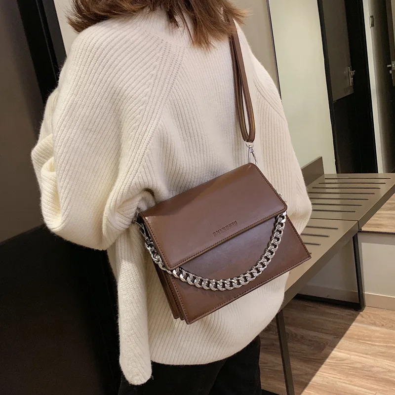 Fashion PU Leather Shoulder Bag Classic Soft Women Messenger Bag Luxury Handbags Designer New Women Handbag Travel Female 
Fashion PU Leather Shoulder Bag Classic Soft Women Messenger Bag Luxury Handbags Designer New Women Handbag Travel Female