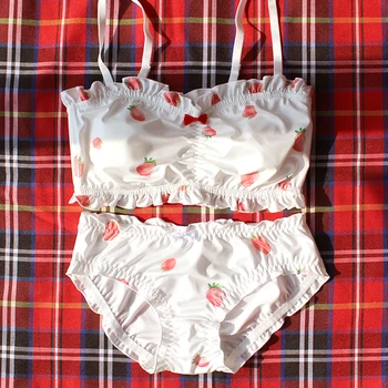 Teener Girl Cute Strawberry Print Underear Set Kawaii Tube Top Bra & Panties Sets Japanese Sexy Lolita Lingerie Bikini Set
Teener Girl Cute Strawberry Print Underear Set Kawaii Tube Top Bra & Panties Sets Japanese Sexy Lolita Lingerie Bikini Set