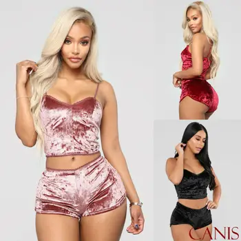 2020 Fashion Trend Women 2Pcs Velvet Pajamas Set Sleepwear Sexy Chemise Shorts Nightwear Summer New Solid Lounge Wear Suits
2020 Fashion Trend Women 2Pcs Velvet Pajamas Set Sleepwear Sexy Chemise Shorts Nightwear Summer New Solid Lounge Wear Suits