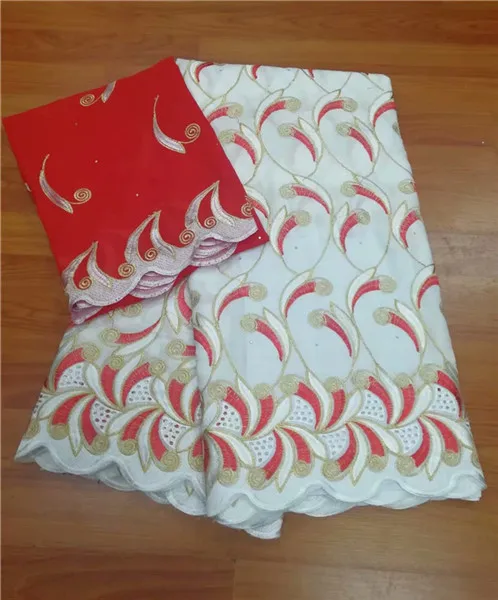 Fashionable party embroidery African cotton lace fabric with 2y Swiss voile material for sewing YCV54(5y+2y) 
Fashionable party embroidery African cotton lace fabric with 2y Swiss voile material for sewing YCV54(5y+2y)