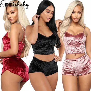 Women Sexy Lingerie Velvet Crop Top Shorts Set Sexy Underwear Nightwear 
Women Sexy Lingerie Velvet Crop Top Shorts Set Sexy Underwear Nightwear