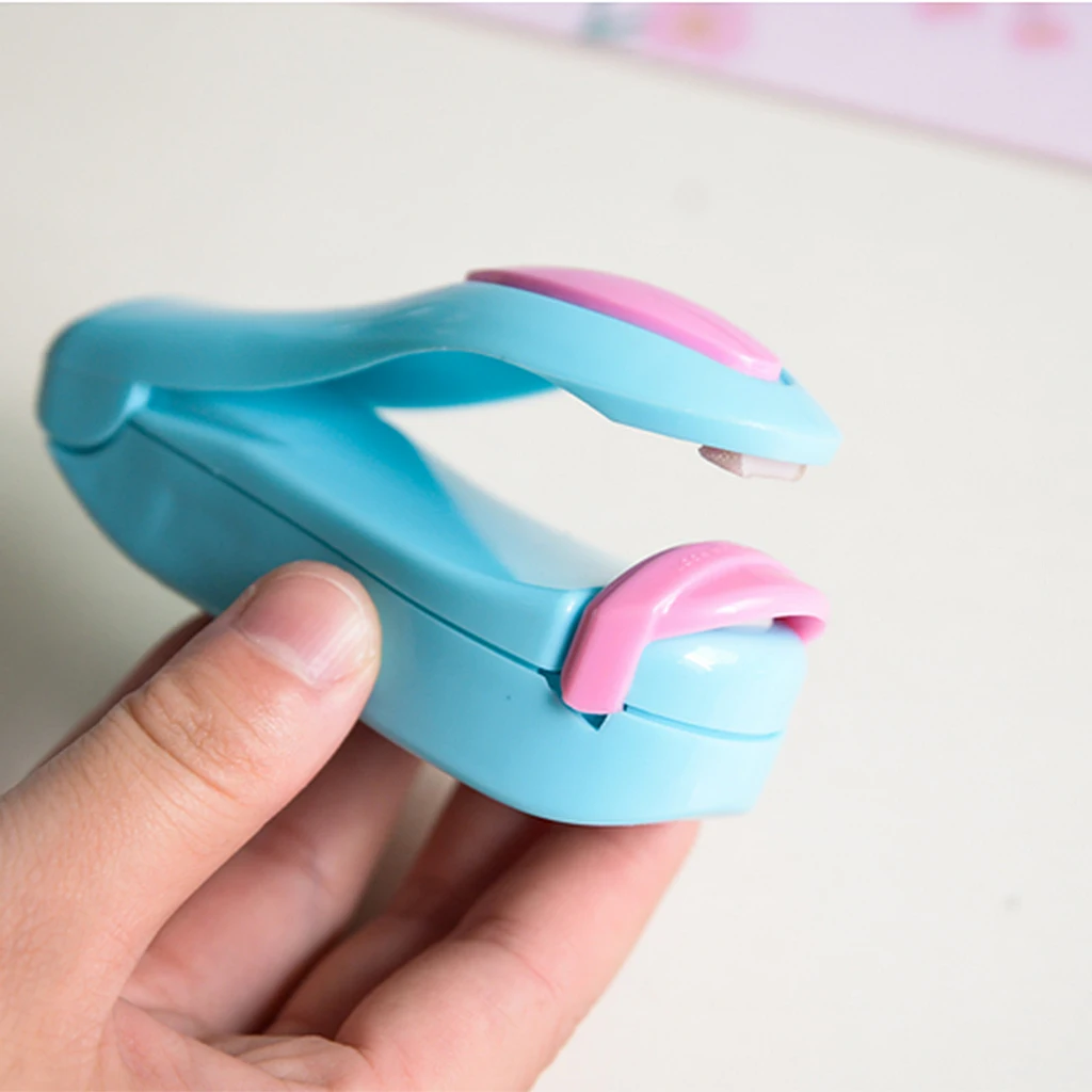Portable Mini Sealer Sealing Machine for Plastic Bags Sealing Food Preservation Storage Hand Press Bag Sealer Packing Supplies