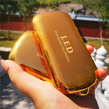 New Bear Shiny Eye Shadow 8-Color Diamond Eye Shadow. Smoked Earth Pumpkin Grapefruit Color Fine Powder
New Bear Shiny Eye Shadow 8-Color Diamond Eye Shadow. Smoked Earth Pumpkin Grapefruit Color Fine Powder