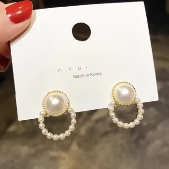 Simulated Pearl Drop Earrings for Female Hollow Round Elegant Wedding Ear Jewelry boucles d'oreilles femmes
Simulated Pearl Drop Earrings for Female Hollow Round Elegant Wedding Ear Jewelry boucles d'oreilles femmes