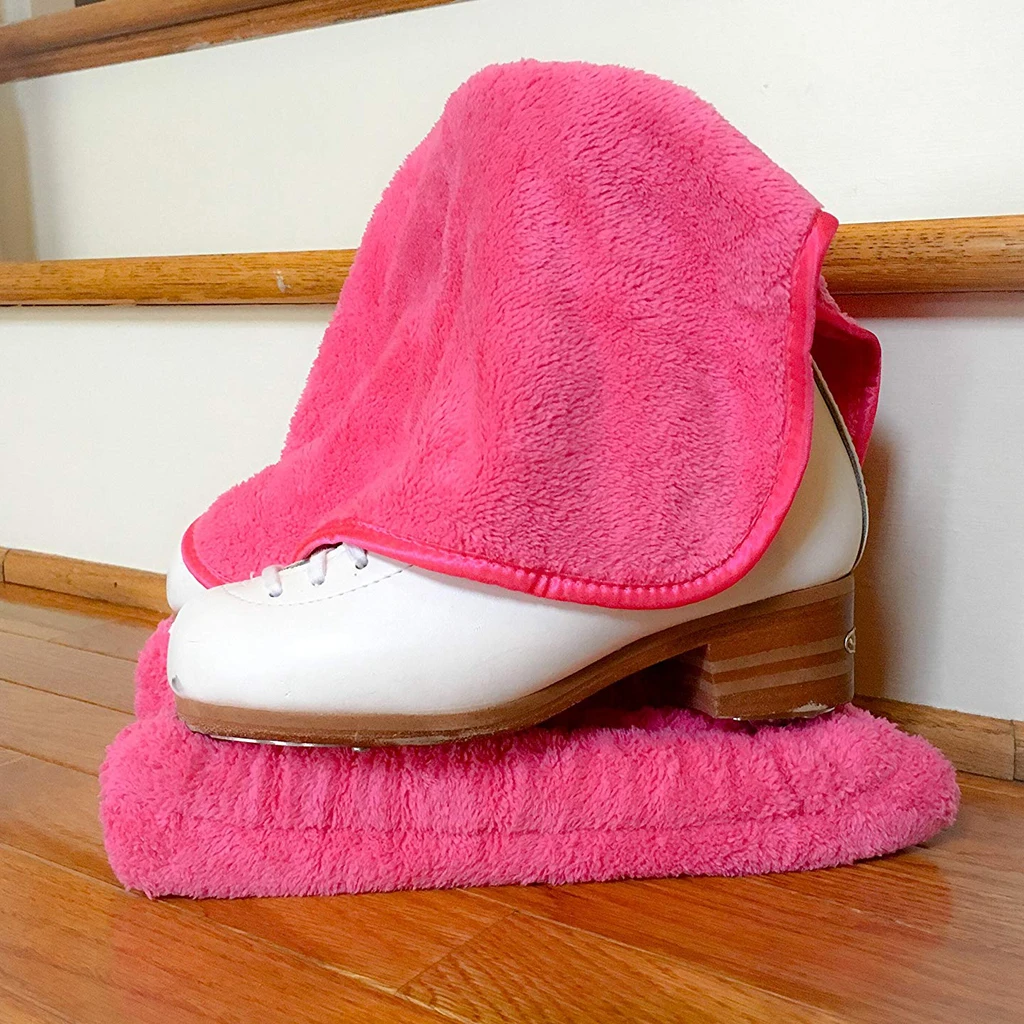 Boys Girls Youth Skates Cover Blade Soaker Guard Protecting Gear with One Free Wiper Cleaning Towel Boots Cover Boys Girls Youth Skates Cover Blade Soaker Guard Protecting Gear with One Free Wiper Cleaning Towel Boots Cover