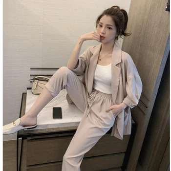 Women plus size Spring Summer Pants Suits Office Lady Two-Piece Set Female casual Blazer Jacket+ Trousers Slim Fit
Women plus size Spring Summer Pants Suits Office Lady Two-Piece Set Female casual Blazer Jacket+ Trousers Slim Fit