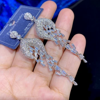 ASNORA Luxury Long Transparent Cubic Zirconia Earrings, Marquise Drop Earrings, Zirconia Earrings A0883
ASNORA Luxury Long Transparent Cubic Zirconia Earrings, Marquise Drop Earrings, Zirconia Earrings A0883